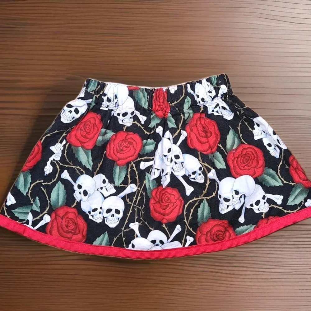 Conscious Children Punk Skirt – Skulls & Roses, Made in USA - Size 12-18 Month - Picture 2 of 7